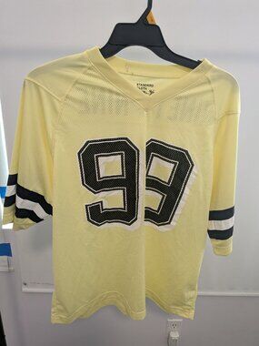 Urban Outfitters Men's Yellow and Cream T-shirt